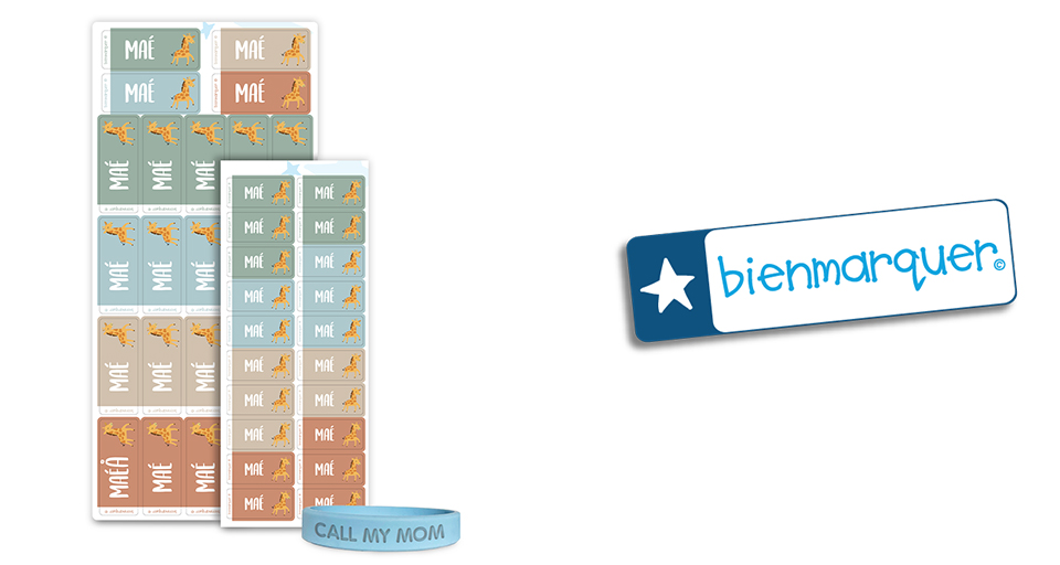 Une collection d'autocollants et un bracelet avec le texte "Call My Mom" et la marque "bienmarquer".