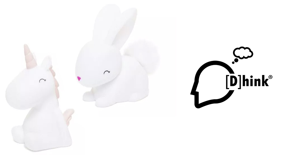 Deux figurines blanches et minimalistes représentant une licorne et un lapin sont placées à côté d'un logo stylisé représentant une tête humaine avec une bulle de pensée.