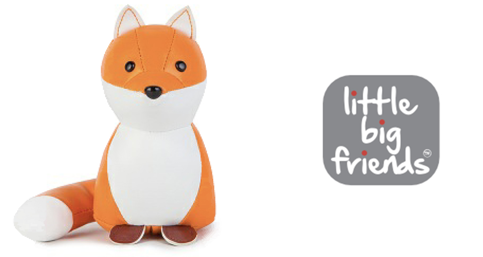 Une figurine de renard à côté d'un logo indiquant "little big friends®".